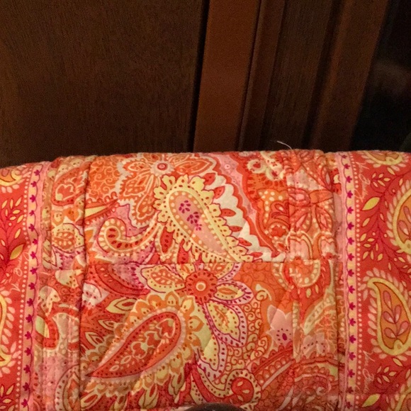 Vera Bradley Bag - Picture 5 of 7